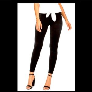 NWT Spanx Velvet Leggins - Black, S